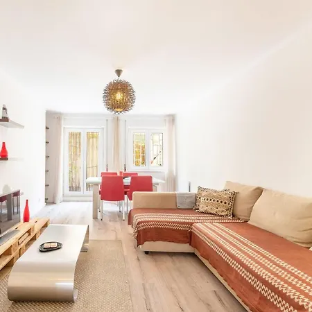 Lejlighed Guestready - Minimalist Downtown Apt With Terrace Carcavelos (Lisbon)